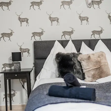 Underground Atelier 여관 *